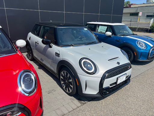 Car Dealer «Morristown Mini», reviews and photos, 198 Madison Ave, Morristown, NJ 07960, USA