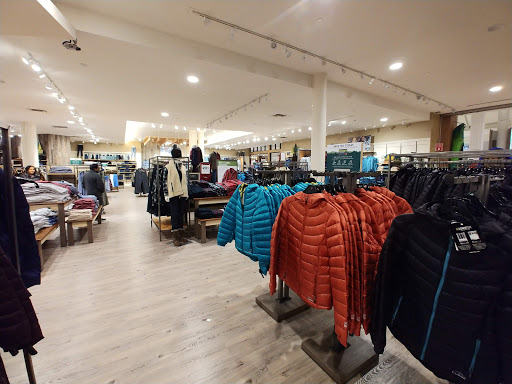 Clothing Store «L.L. Bean», reviews and photos, 8095 Tysons Corner Center, McLean, VA 22102, USA