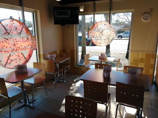Bakery «Krispy Kreme Doughnuts», reviews and photos, 1419 Bienville Blvd, Ocean Springs, MS 39564, USA