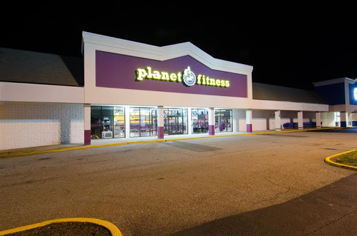 Gym «Planet Fitness», reviews and photos, 11001 Hull Street Rd, Midlothian, VA 23112, USA