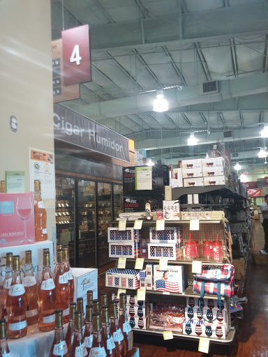 Wine Store «Total Wine & More», reviews and photos, 14750 Biscayne Blvd, North Miami Beach, FL 33181, USA