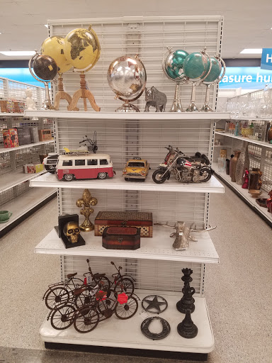 Clothing Store «Ross Dress for Less», reviews and photos, 1235 N Peachtree Pkwy, Peachtree City, GA 30269, USA