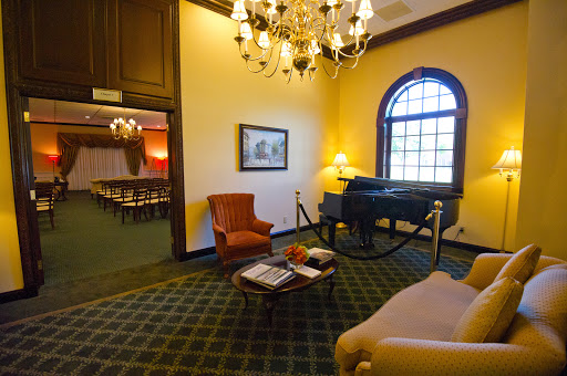 Funeral Home «Branch Funeral Home Smithtown», reviews and photos, 190 E Main St, Smithtown, NY 11787, USA