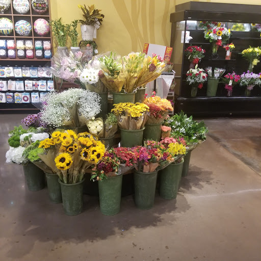 Shopping Mall «Braelinn Village Shopping Center», reviews and photos, 548 Crosstown Drive, Peachtree City, GA 30269, USA