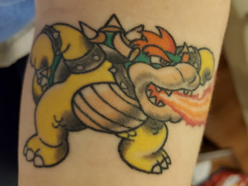 Tattoo Shop «Queen of Hearts Tattoos», reviews and photos, 7874 University Ave NE, Minneapolis, MN 55432, USA