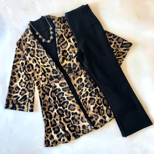 Boutique «Dimensions», reviews and photos, 6100 Westheimer Rd #142, Houston, TX 77057, USA