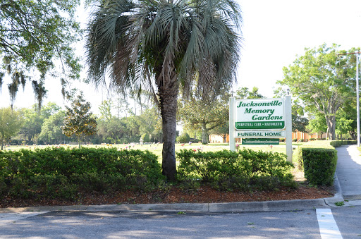 Cemetery «Jacksonville Memory Gardens Cemetery and Funeral Home», reviews and photos, 111 Blanding Blvd, Orange Park, FL 32073, USA
