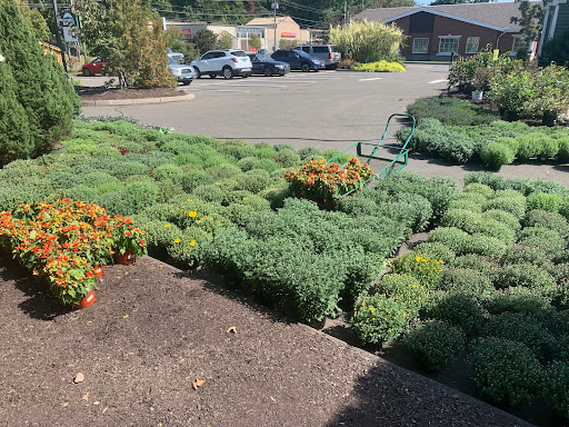Garden Center «Agriventures Agway», reviews and photos, 92 Mill Plain Rd, Danbury, CT 06811, USA
