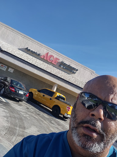 Hardware Store «Apopka Ace Hdw/Lbr Inc», reviews and photos, 530 S Park Ave, Apopka, FL 32703, USA