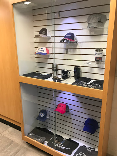 Ford Dealer «Mike Castrucci Ford Sales», reviews and photos, 1020 OH-28, Milford, OH 45150, USA