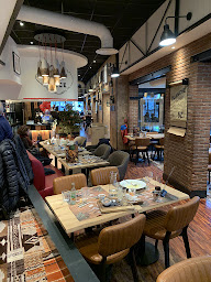 Photo n°161 de Hippopotamus Steakhouse à Rueil-Malmaison ()