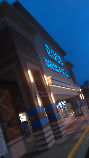 Clothing Store «Ross Dress for Less», reviews and photos, 1180 Stafford Market Pl, Stafford, VA 22556, USA