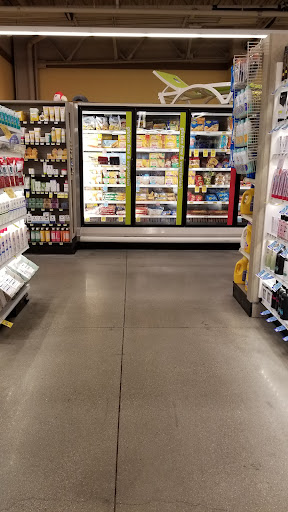 Grocery Store «Vons», reviews and photos, 2495 Truxtun Rd Suite 100, San Diego, CA 92106, USA