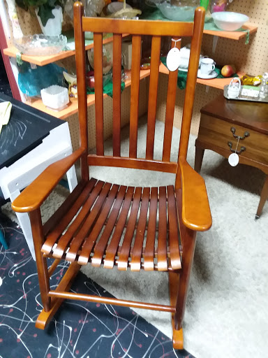 Flea Market «Springfield Flea Market & Gifts», reviews and photos, 1325 E Trafficway St, Springfield, MO 65802, USA