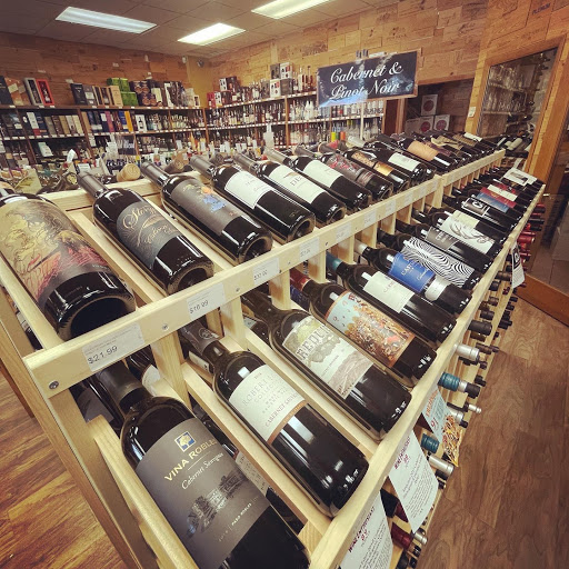 Liquor Store «Cornwall Wines & Spirits», reviews and photos, 45 Quaker Ave, Cornwall, NY 12518, USA