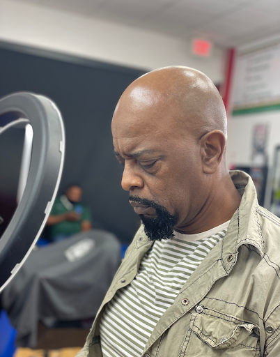 Barber Shop «The Cut Stop Barbershop Inc», reviews and photos, 9849 E Fern St, Palmetto Bay, FL 33157, USA