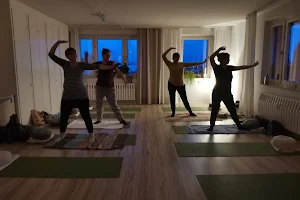 Yoga Zentrum Leinefelde und Hypnosepraxis image