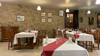 Atmosphère du Restaurant français La Ferme Saint-Michel à Le Mont-Saint-Michel - n°15
