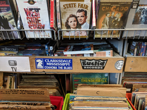 Record Store «The Exchange - Records, DVDs, CDs, Video Games», reviews and photos, 5104 Government St, Baton Rouge, LA 70806, USA