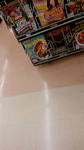 Grocery Store «Winn-Dixie», reviews and photos, 2519 McMullen Booth Rd #106, Clearwater, FL 33761, USA