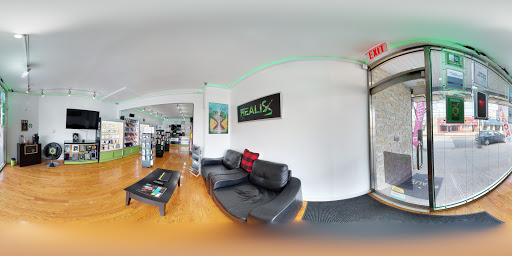 Cell Phone Store «HEALIX Smartphone & Drone Repair», reviews and photos, 138 New Dorp Ln, Staten Island, NY 10306, USA