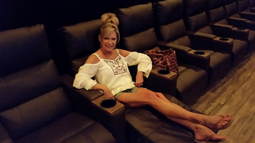 Movie Theater «Malco Rogers Towne Cinema», reviews and photos, 621 N 46th St, Rogers, AR 72756, USA