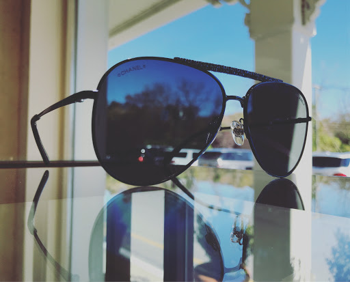 Stores and Shopping «Eye Designs of Armonk», reviews and photos, 575 N Main St, Armonk, NY 10504, USA