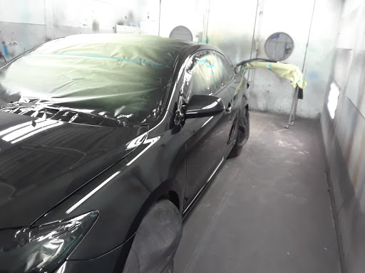 Auto Body Shop «Maaco Collision Repair & Auto Painting», reviews and photos, 3308 E Pioneer Pkwy, Arlington, TX 76010, USA