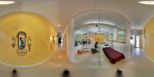 Beauty Salon «Lash Studio & Spa», reviews and photos, 831 N Federal Hwy, Fort Lauderdale, FL 33304, USA