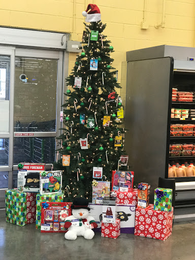 Supermarket «Walmart Neighborhood Market», reviews and photos, 350 N Bluegrove Rd, Lancaster, TX 75146, USA