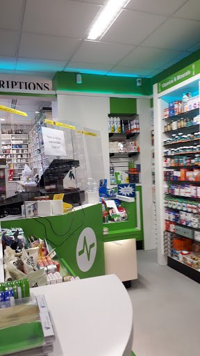Sheanes Pharmacy in Dublin 18, Co. Dublin (Baile Átha Cliath)