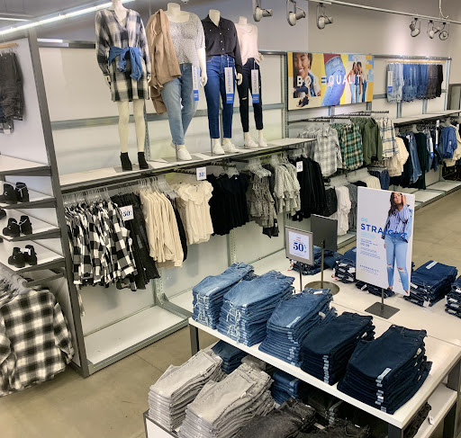 Clothing Store «Old Navy», reviews and photos, 90 Pleasant Valley St, Methuen, MA 01844, USA