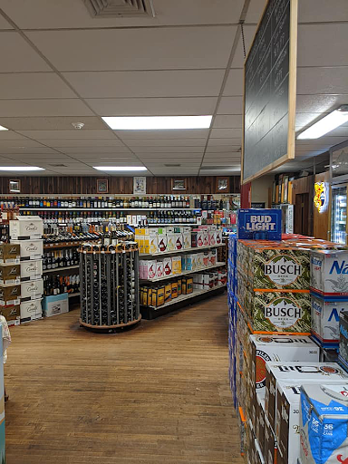 Wine Store «Center Package Store», reviews and photos, 93 Main St, East Hampton, CT 06424, USA