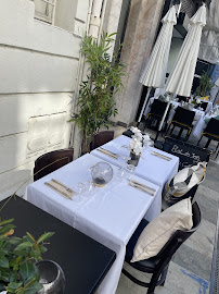 Atmosphère du Restaurant français Restaurant la Broche de Leonard à Cannes - n°14