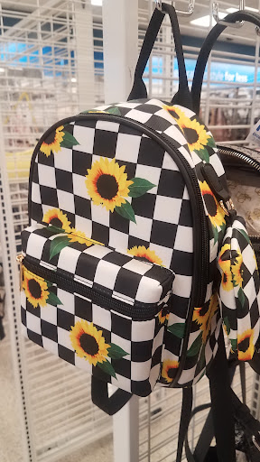 Clothing Store «Ross Dress for Less», reviews and photos, 3900 Klose Way, Richmond, CA 94806, USA