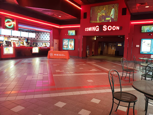 Movie Theater «Regal Cinemas Independence 10», reviews and photos, 1210 Independence Ave, Akron, OH 44310, USA