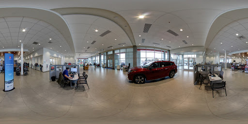 Toyota Dealer «Royal Moore Toyota», reviews and photos, 1415 SE River Rd, Hillsboro, OR 97123, USA