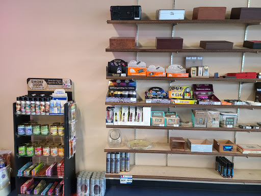 Tobacco Shop «Smoker Friendly», reviews and photos, 281 E 29th St F, Loveland, CO 80538, USA
