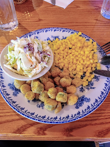 American Restaurant «Cracker Barrel Old Country Store», reviews and photos, 6941 Charlotte Pike, Nashville, TN 37209, USA