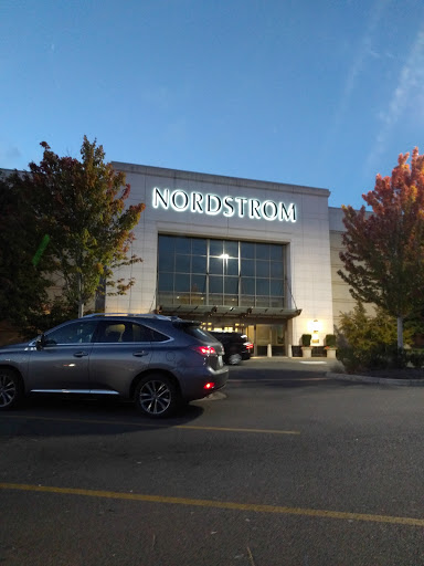 Nordstrom Tacoma Mall, 4502 S Steele St, Tacoma, WA 98409, USA, 
