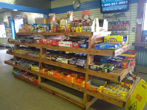 Grocery Store «Breeze In Market & Deli», reviews and photos, 1395 TN-99, Lewisburg, TN 37091, USA