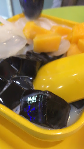 Dessert Shop «Just Desserts», reviews and photos, 7211 18th Ave, Brooklyn, NY 11204, USA