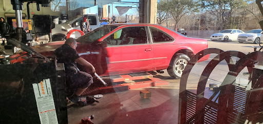 Tire Shop «Discount Tire Store - McKinney, TX», reviews and photos, 2751 S Central Expy, McKinney, TX 75070, USA