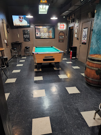 Tobacco Shop «Stogies Cigar Lounge», reviews and photos, 230 W Pine St, Lodi, CA 95240, USA