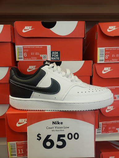 Shoe Store «Shoe Carnival», reviews and photos, 1700 E College Ave, Normal, IL 61761, USA