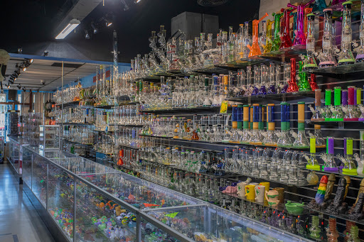 Tobacco Shop «Sky High Smoke Shop», reviews and photos, 33 W Southern Ave, Tempe, AZ 85282, USA