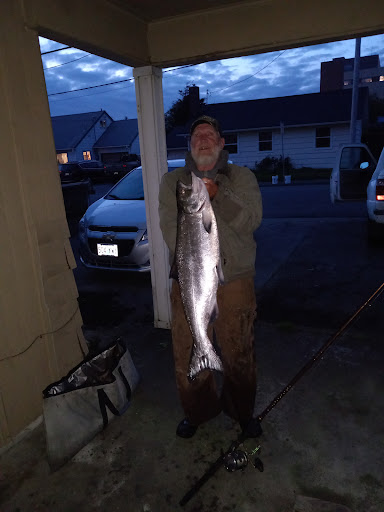 Sporting Goods Store «Chetco Outdoor Store», reviews and photos, 16220 W Hoffeldt Ln, Brookings, OR 97415, USA