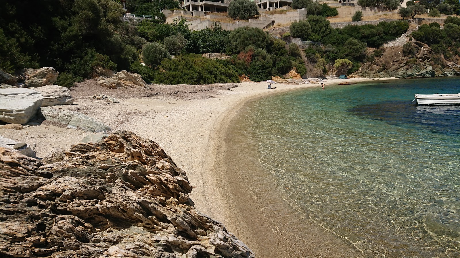 Foto av Gardo beach med liten vik