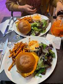 Hamburger du Restaurant Eden Rock Café à Lyon - n°14
