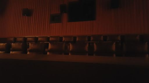 Movie Theater «Cinemark Robinson Township & XD», reviews and photos, 2100 Settlers Ridge Center Dr, Pittsburgh, PA 15205, USA